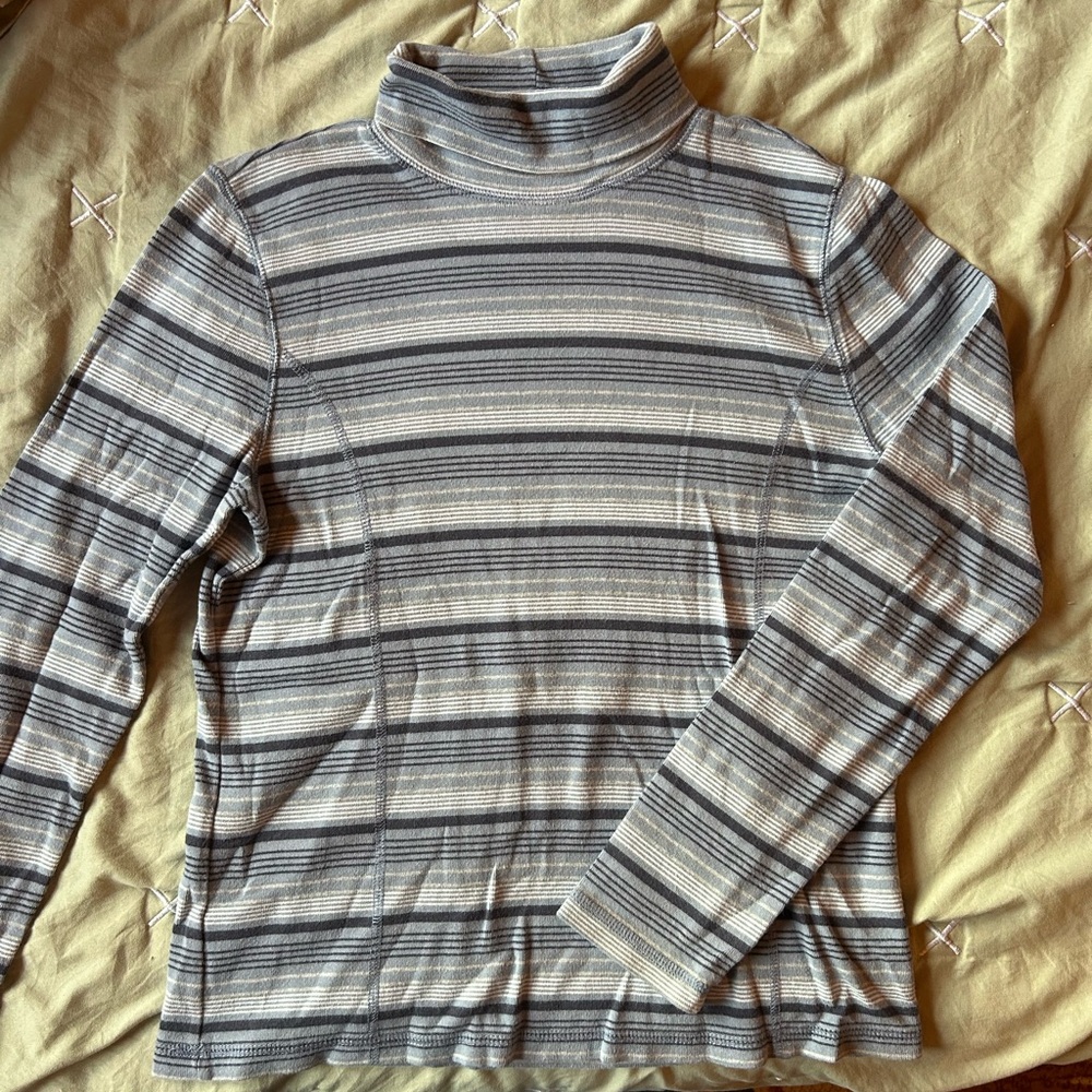 90s Liz Claiborne Turtleneck